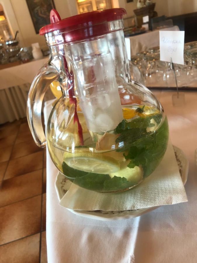 קארטיץ' Hotel Schoene Aussicht מראה חיצוני תמונה