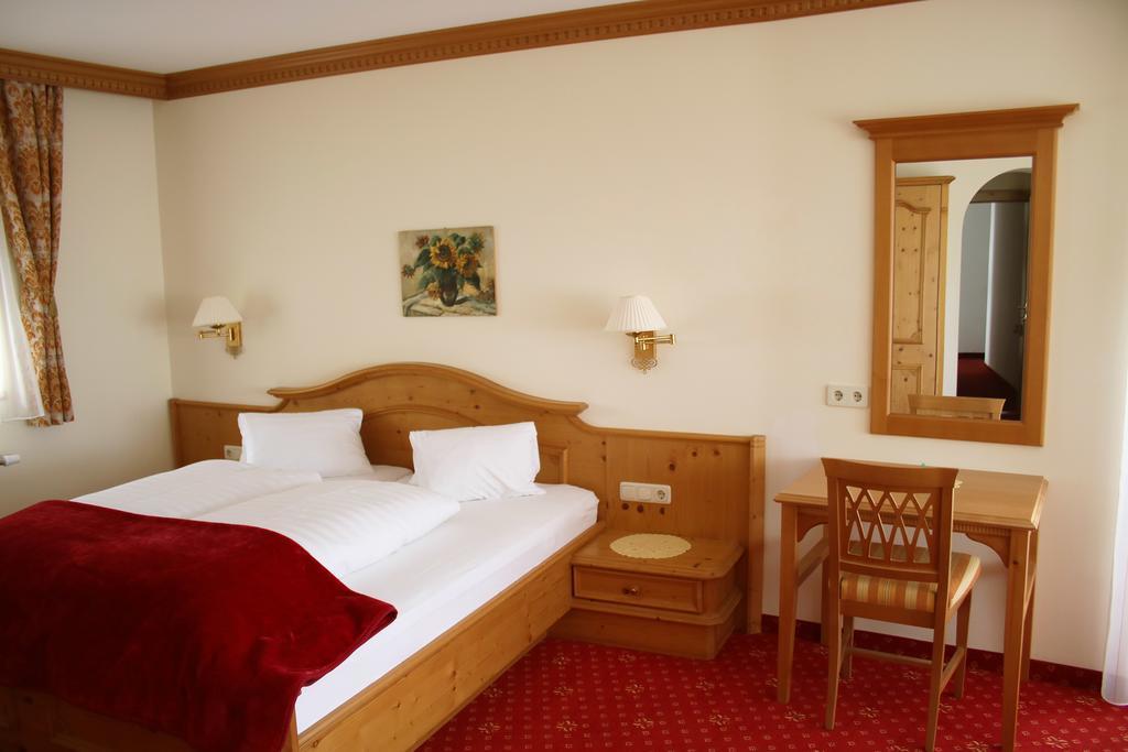 קארטיץ' Hotel Schoene Aussicht מראה חיצוני תמונה